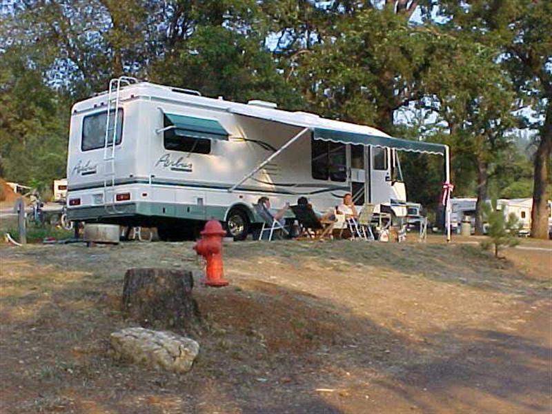 camping.com - Yosemite Pines RV Resort photo gallery